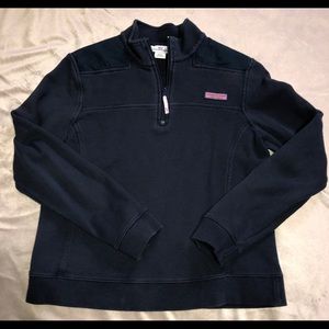 Navy vineyard vines pull over jacket